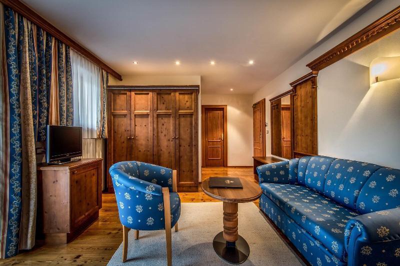 Kristallhotel Corona-Krone San Vigilio Di Marebbe Ngoại thất bức ảnh