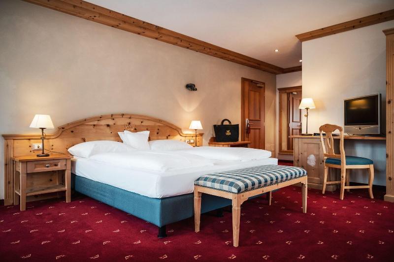 Kristallhotel Corona-Krone San Vigilio Di Marebbe Ngoại thất bức ảnh
